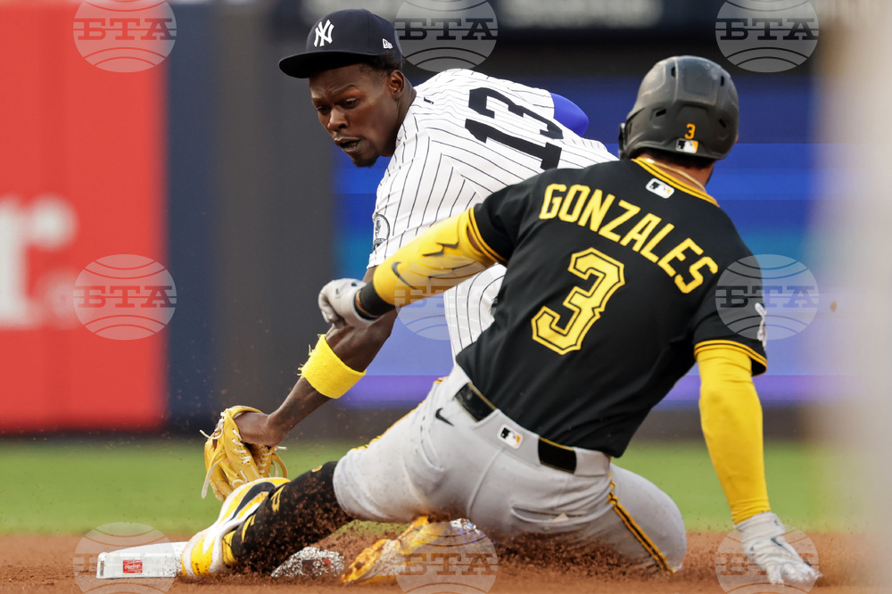 Pirates Yankees Baseball