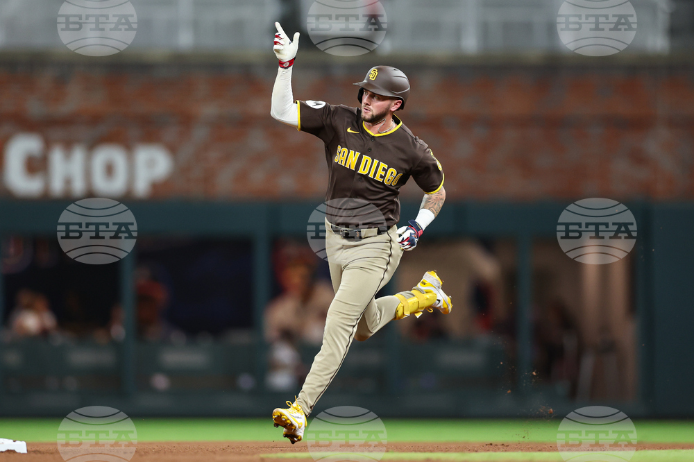 Padres Braves Baseball