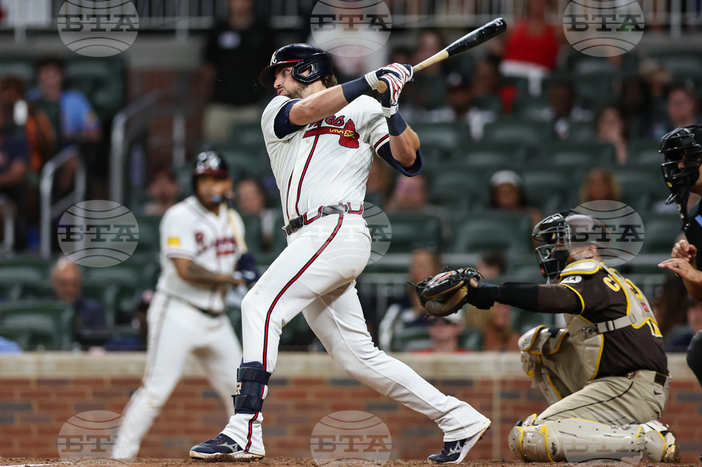 Padres Braves Baseball