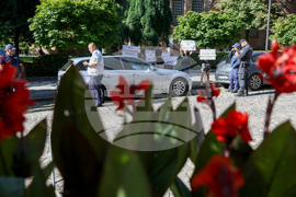 Столична община - товарен мост - протест