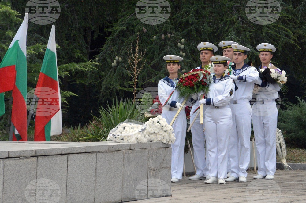 Варна - Военноморско училище - Никола Вапцаров - гибел - отбелязване