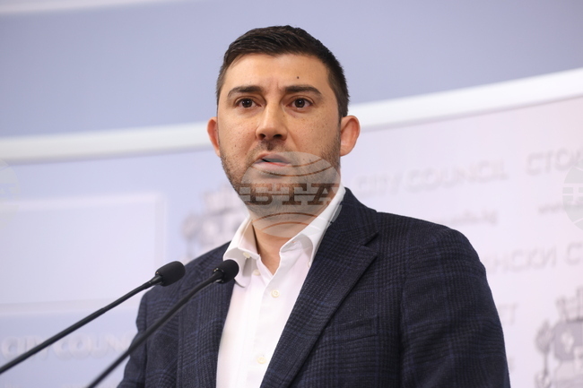 Карлос Контрера от ВМРО призова за оставките на зам.-кметовете по строителство и транспорт в София 