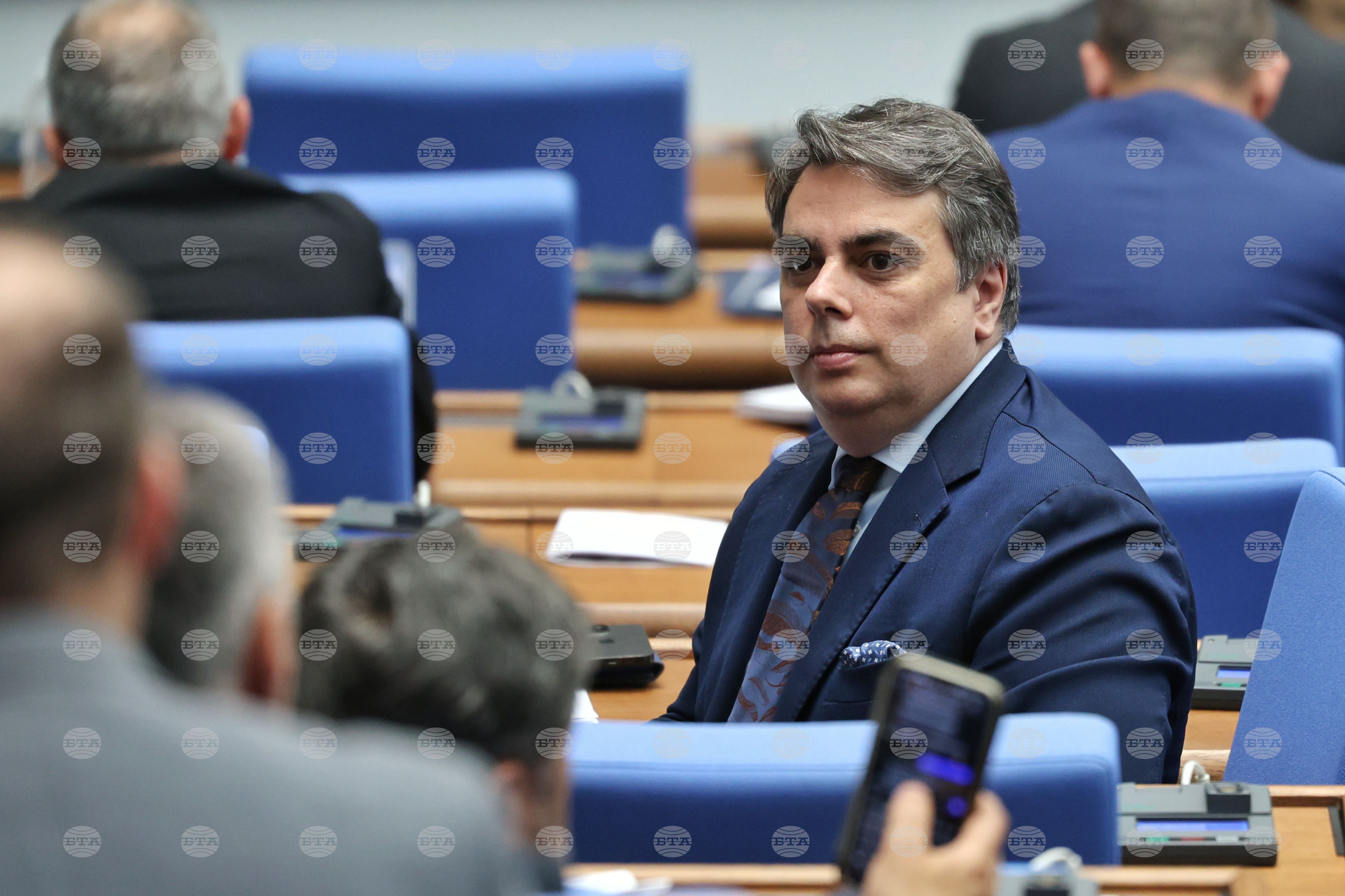 Нетното увеличение на дълга в бюджета за 2026 г. е 10 млрд. евро за пет месеца, каза Асен Василев