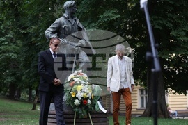 Никола Вапцаров - 84 години от смъртта му - почит