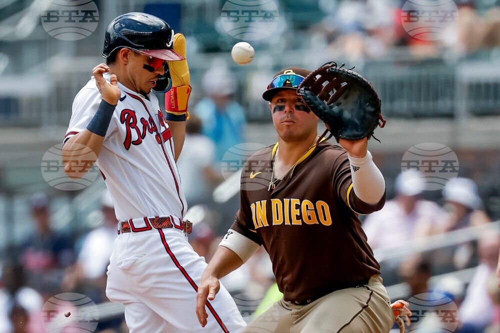 Padres Braves Baseball
