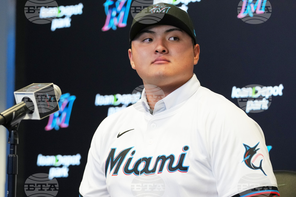 Marlins Sasaki Baseball