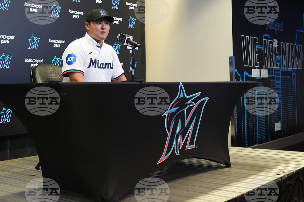 Marlins Sasaki Baseball