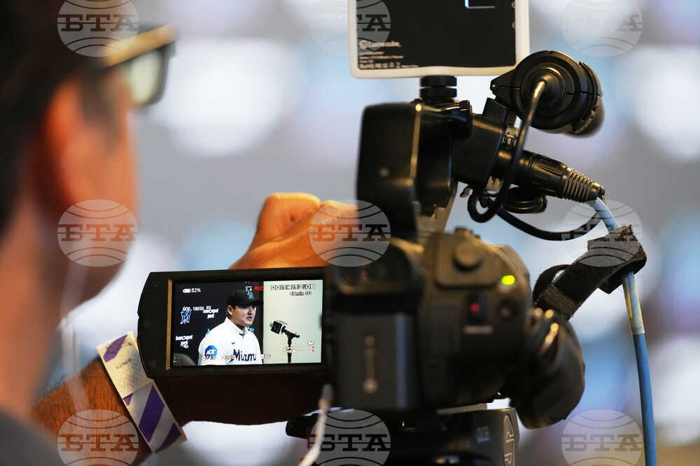 Marlins Sasaki Baseball