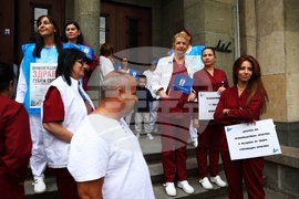 Национален център по заразни и паразитни болести „Бул Био - НЦЗПБ“ - служители - протест