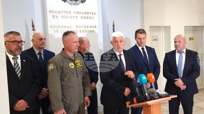 Изпратени са запитвания до Полша и до Унгария за техните самолети МИГ-29 и за резервни части, каза министърът на отбраната Димитър Стоянов
