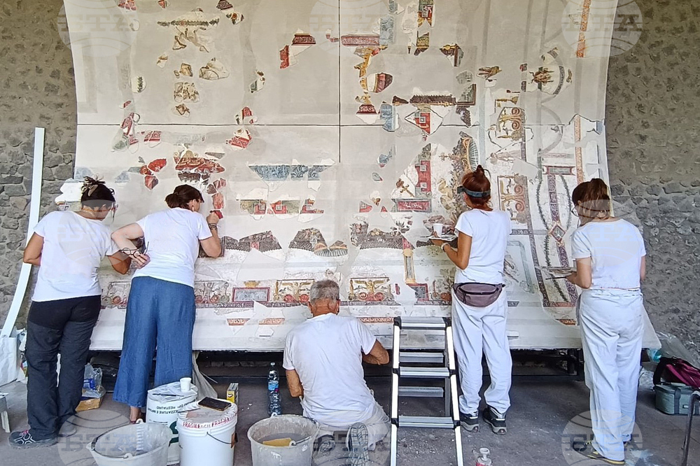 Italy Pompeii Frescoes