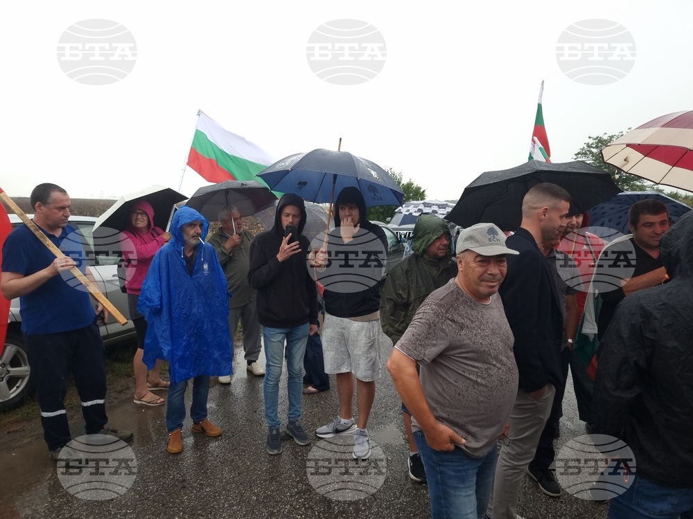 Село Безмер - протест