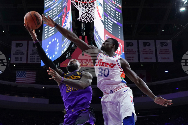 76ers James Basketball