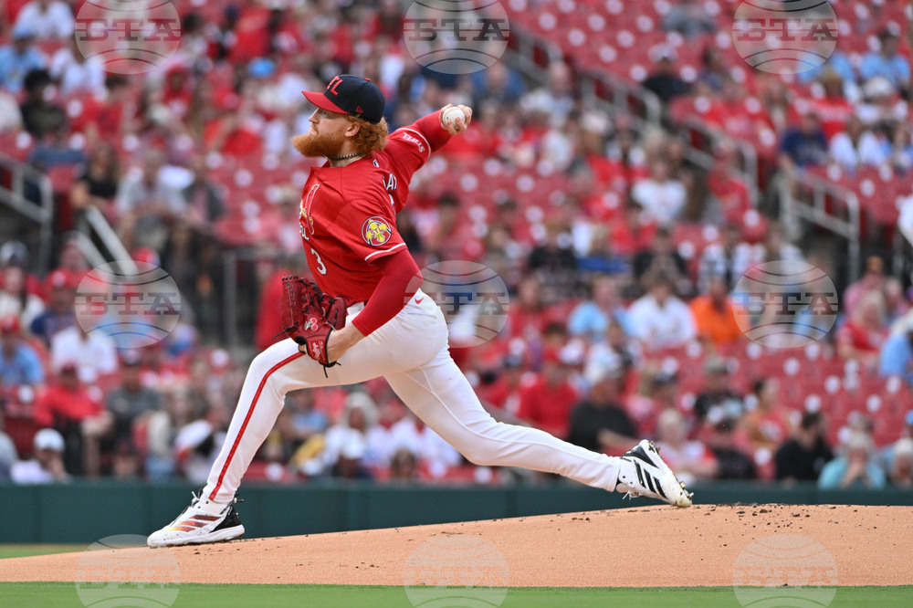 Reds Cardinals Baseball