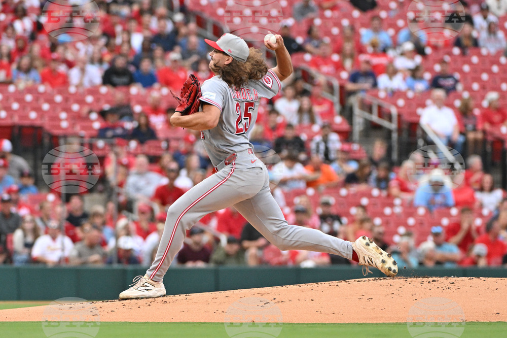 Reds Cardinals Baseball