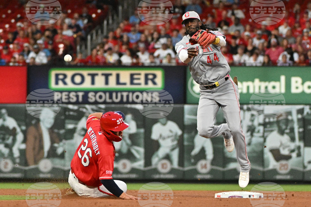Reds Cardinals Baseball