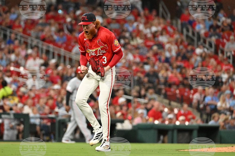 Reds Cardinals Baseball