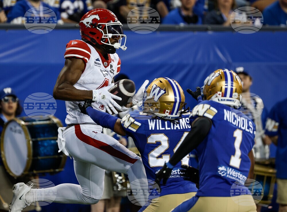 CFL Stampeders Blue Bombers Football