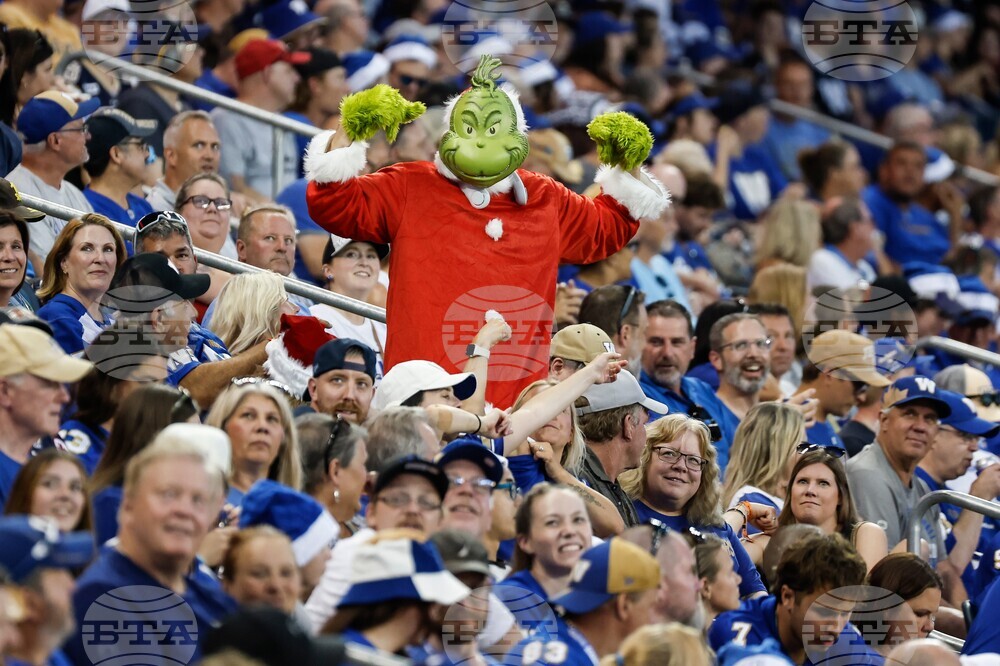 CFL Stampeders Blue Bombers Football