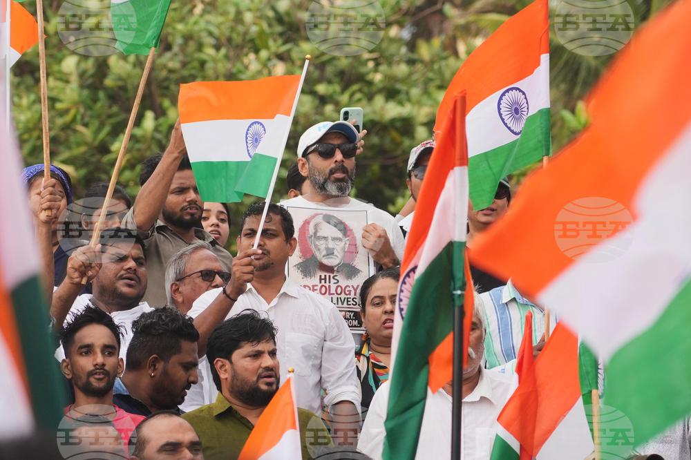 India Cockroach Protests