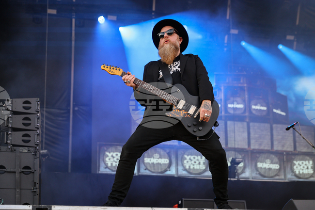 Пловдив - „Hills of Rock“ фестивал - група Skindred - концерт