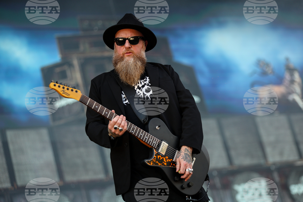 Пловдив - Hills of Rock фестивал - група Skindred - концерт