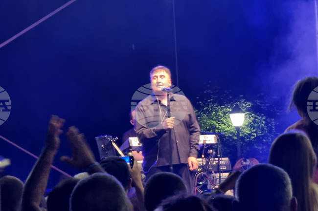 Албена - Веселин Маринов - концерт