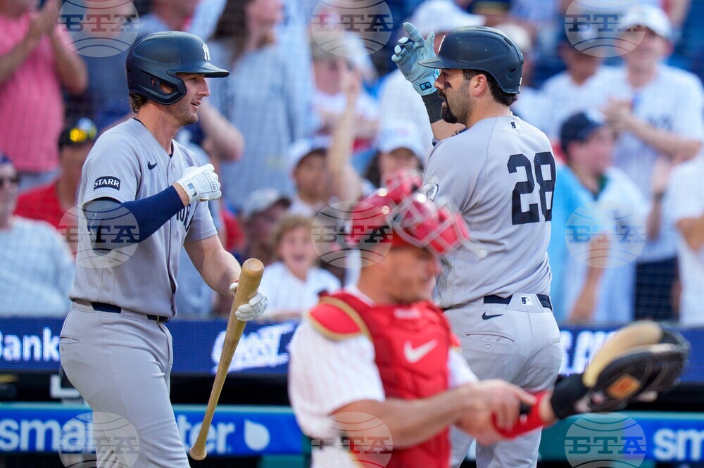 Yankees Phillies Baseball