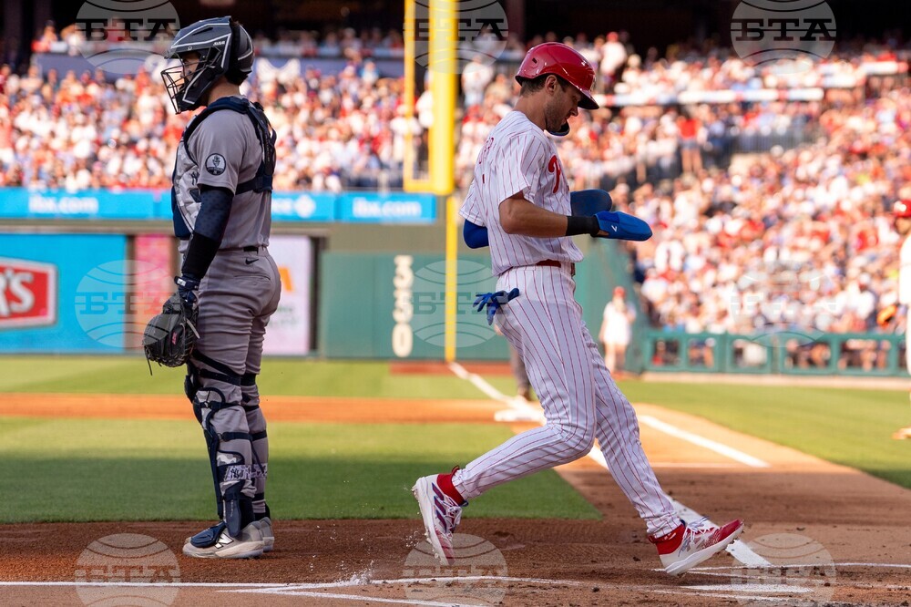 Yankees Phillies Baseball