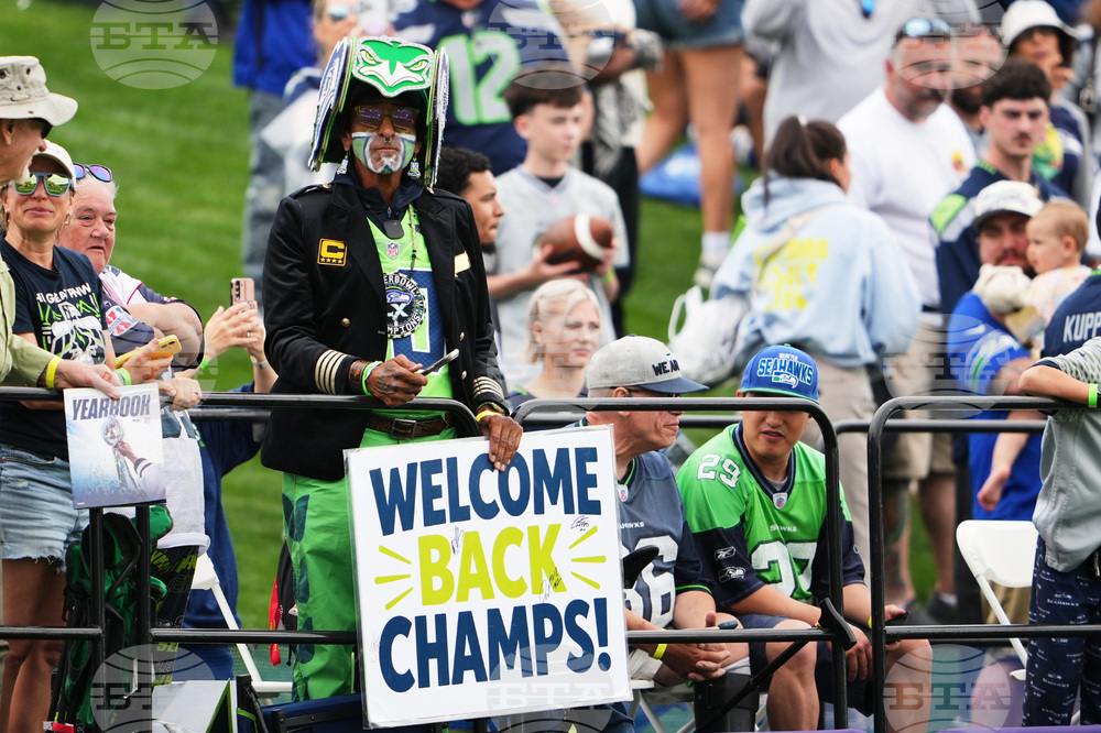 Seahawks Camp Football