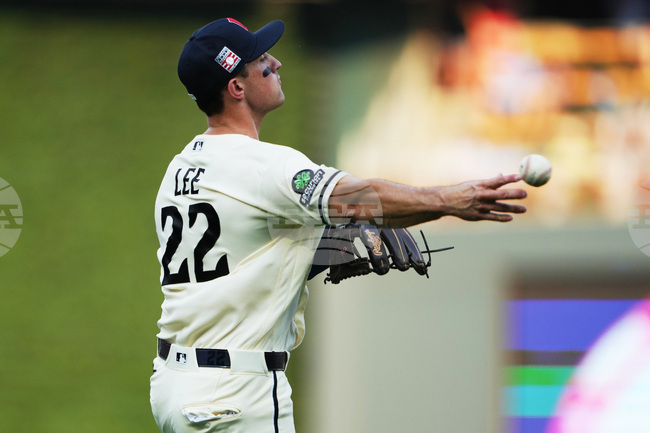 Athletics Twins Baseball