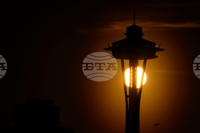 Space Needle Base Jump