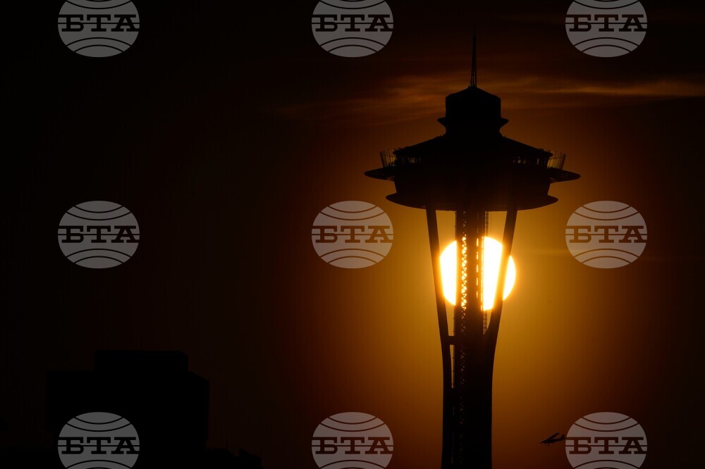Space Needle Base Jump