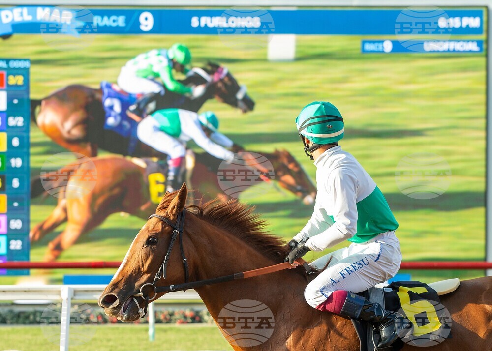 Del Mar Horse Racing