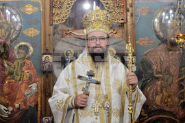 Видин - митрополит Пахомий - старинен храм „Света Петка“ - литургия