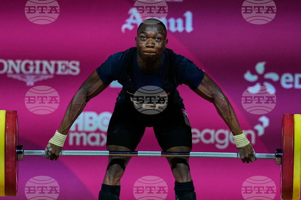 Britain Commonwealth Games Weightlifting