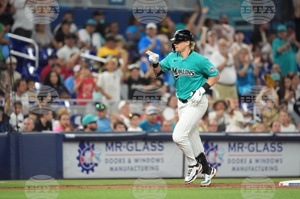 Padres Marlins Baseball