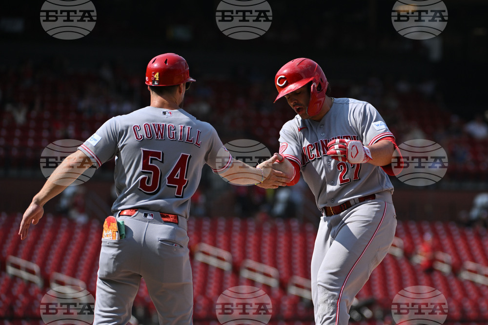 Reds Cardinals Baseball