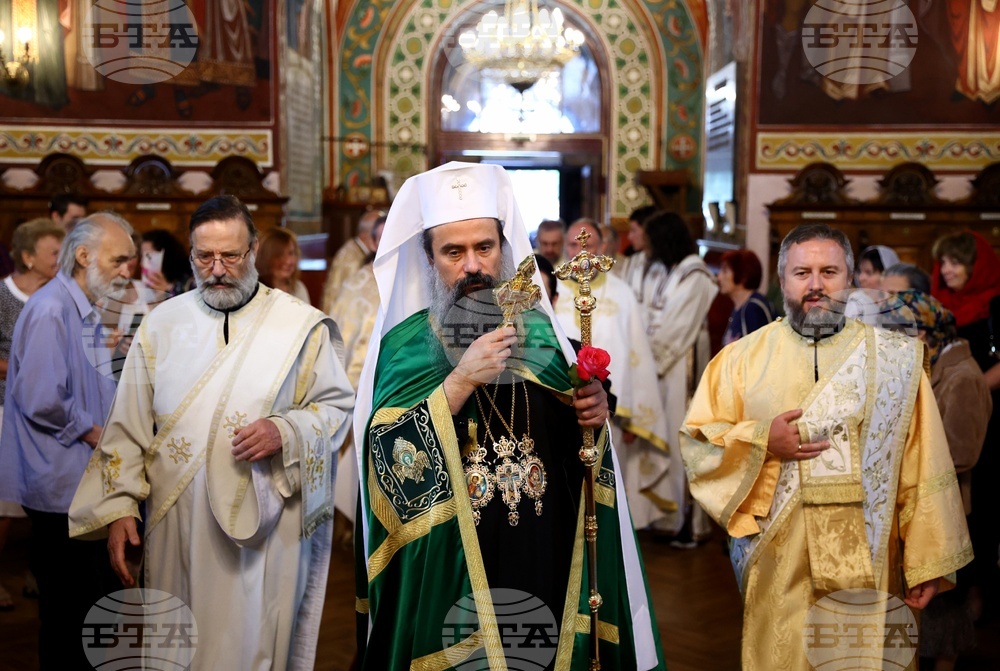 Храм "Св. Седмочисленици" - патриарх Даниил - литургия