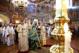 Храм "Св. Седмочисленици" - патриарх Даниил - литургия