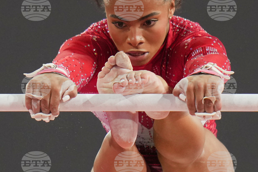 APTOPIX Britain Commonwealth Games Artistic Gymnastics