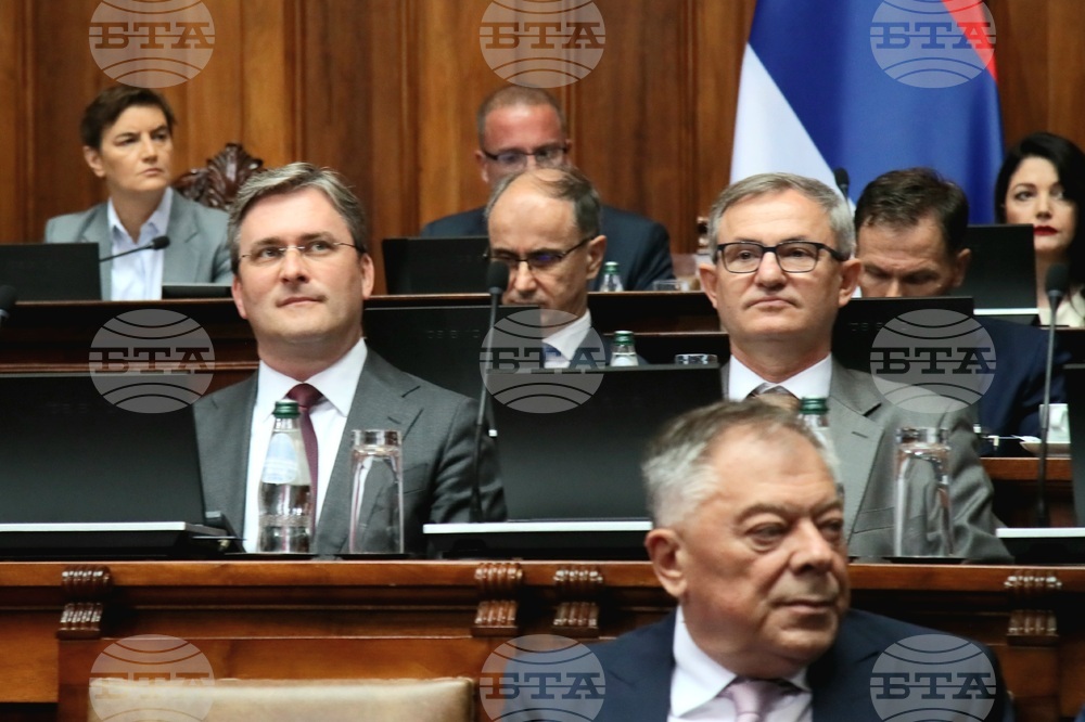 Сърбия -  парламент - заседание - вот на недоверие