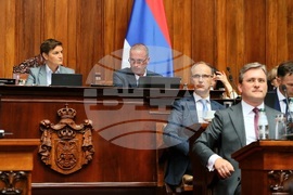 Сърбия -  парламент - заседание - вот на недоверие