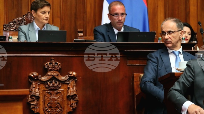 Трети ден продължават дебатите в сръбския парламент по вот на недоверие към правителството на Джуро Мацут 