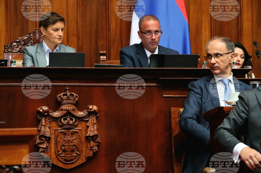 Сърбия -  парламент - заседание - вот на недоверие