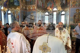 Самоков - храм „Свети Панталеймон“ - празник - литургия
