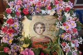 Самоков - храм „Свети Панталеймон“ - празник - литургия