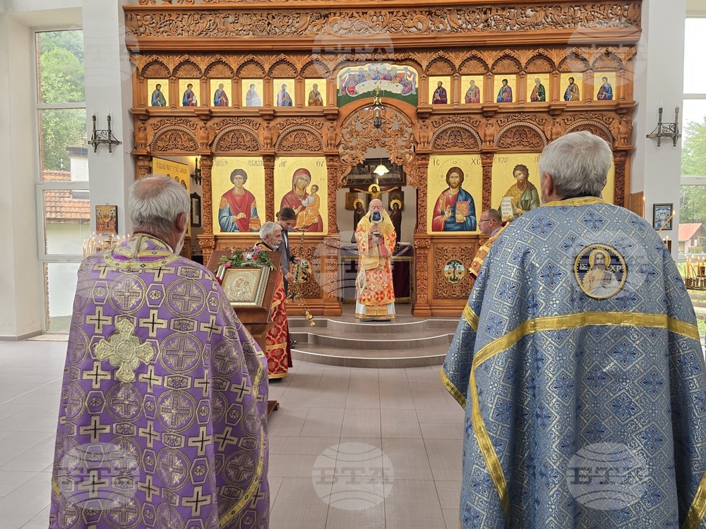Село Рибарица - храм „Св. вмчк Пантелеймон“ - храмов празник