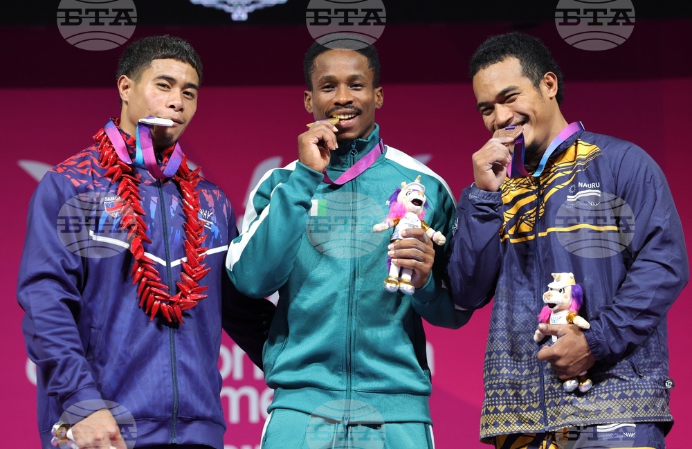 Britain Commonwealth Games Weightlifting