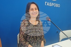 Национален пресклуб на БТА Габрово - инициатива „Приеми ме“ - приемно родителство - дискусия